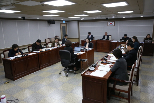 수원시의회 기획경제위원회, 2019년도 행정사무감사 돌입
