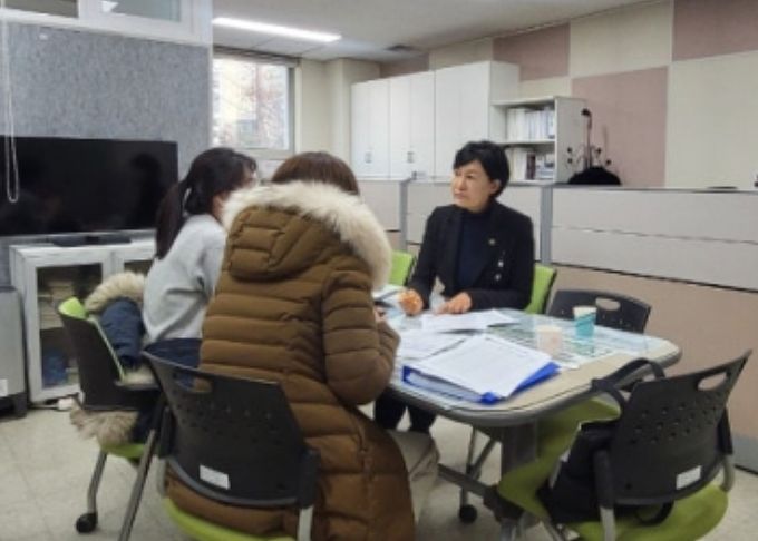 경기도의회 이채명 의원, 경기도 경로당 급식 지원 확대와 노인일자리 사업 근본적 개선 촉구