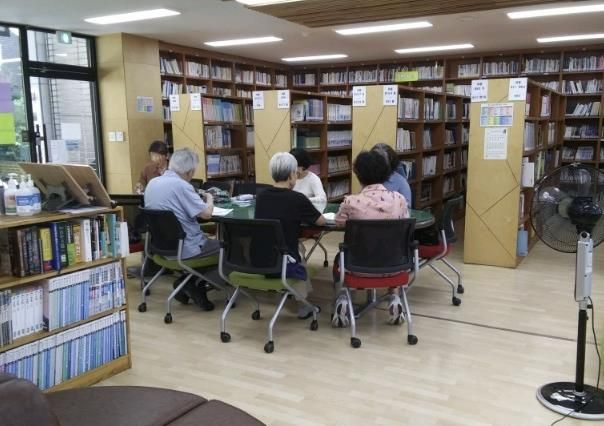 수원시 장안구 조원1동 새마을문고회, 실버영어 프로그램 시작