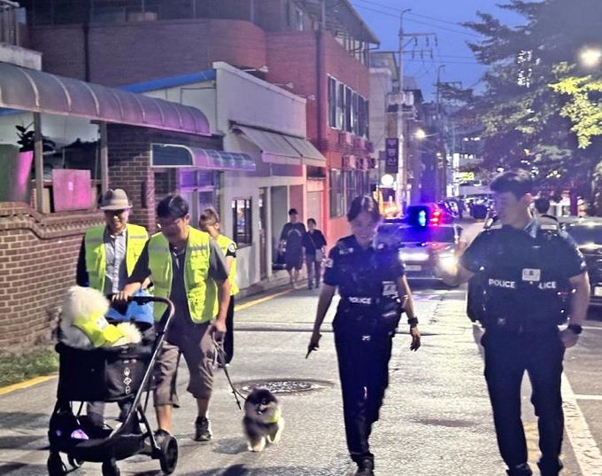 수원시 팔달구 우만2동 주민자치회, 반려견 순찰대 운영으로 안전한 마을 조성에 앞장
