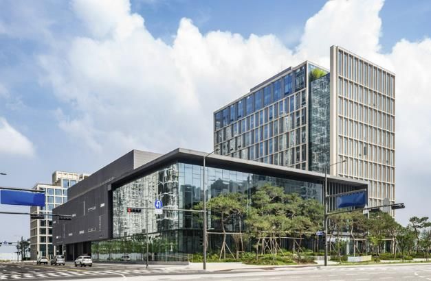 경기시흥 SNU 제약바이오인력양성센터 전경