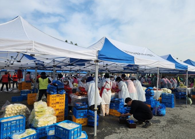 남양읍 김장행사 현장사진