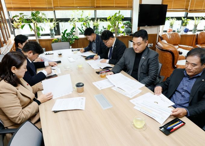 특위 간담회 모습
